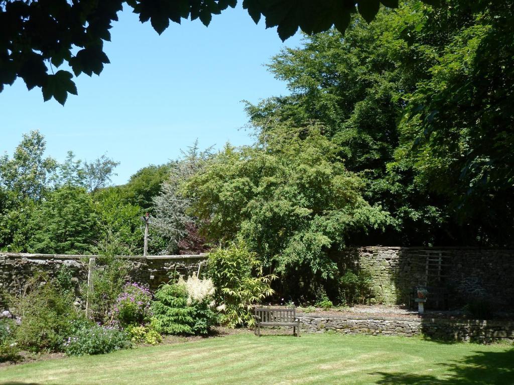Newton House Hotel Alstonfield Esterno foto